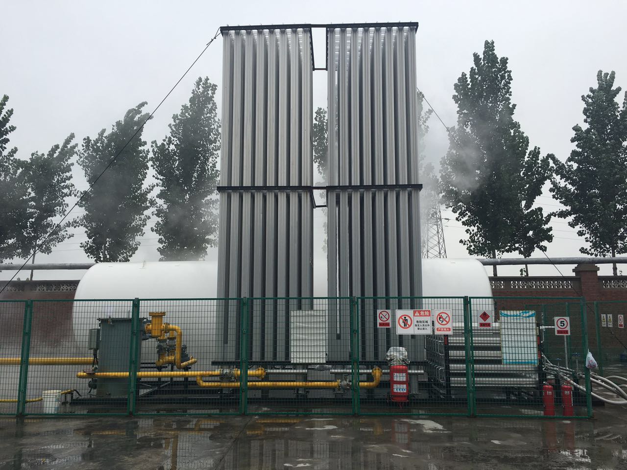 二氧化碳储罐多少钱_二氧化碳储罐生产厂家_二氧化碳储气罐生产厂家