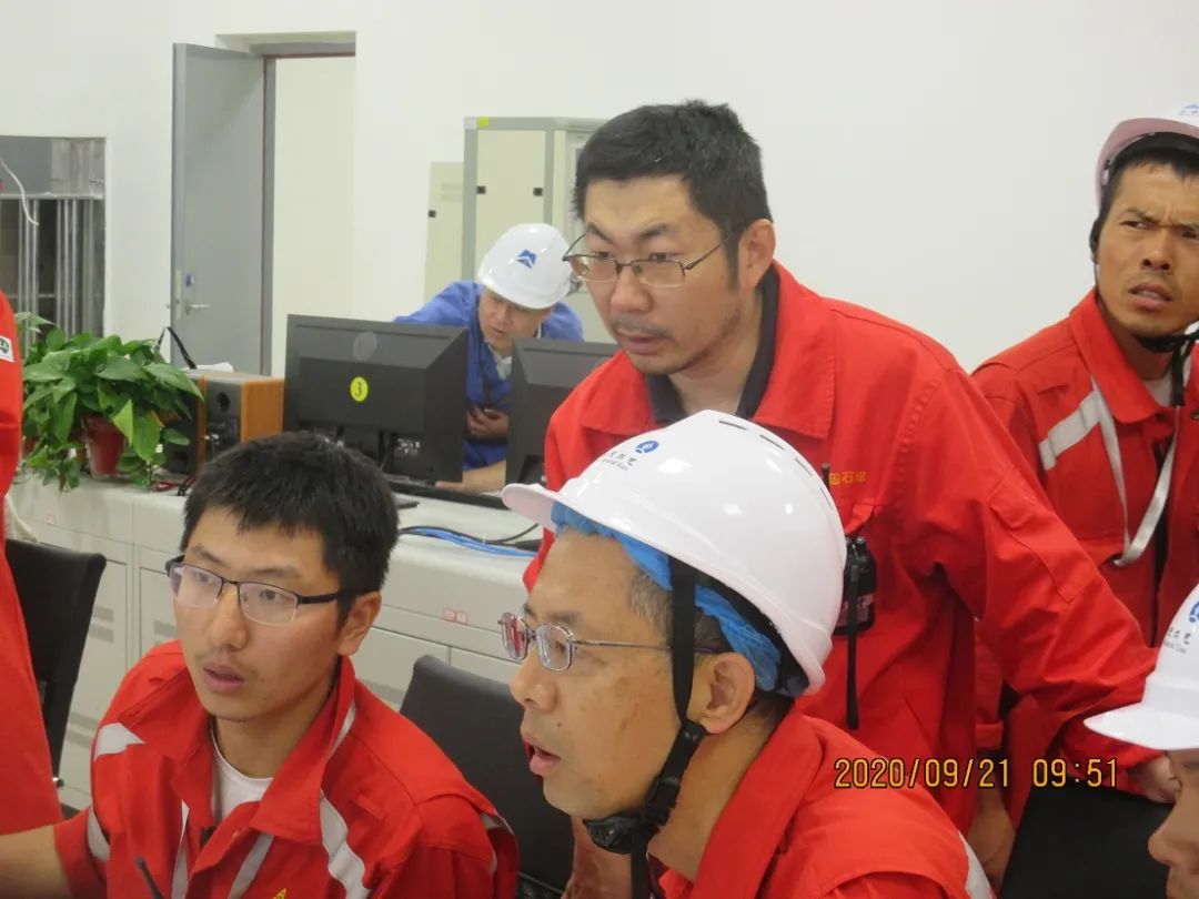 液氮储罐运输车_储罐运输车液氮压力标准_储罐运输车液氮压力要求