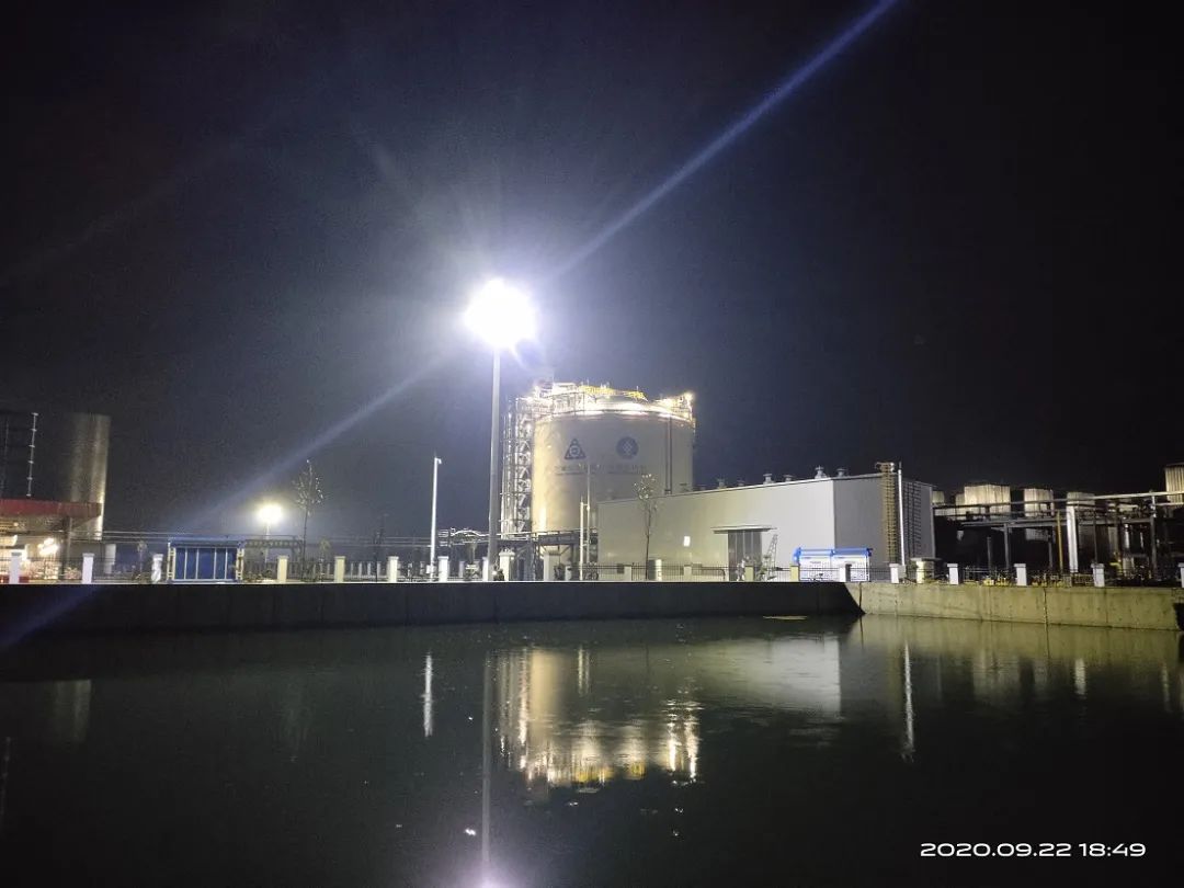 储罐运输车液氮压力要求_液氮储罐运输车_储罐运输车液氮压力标准